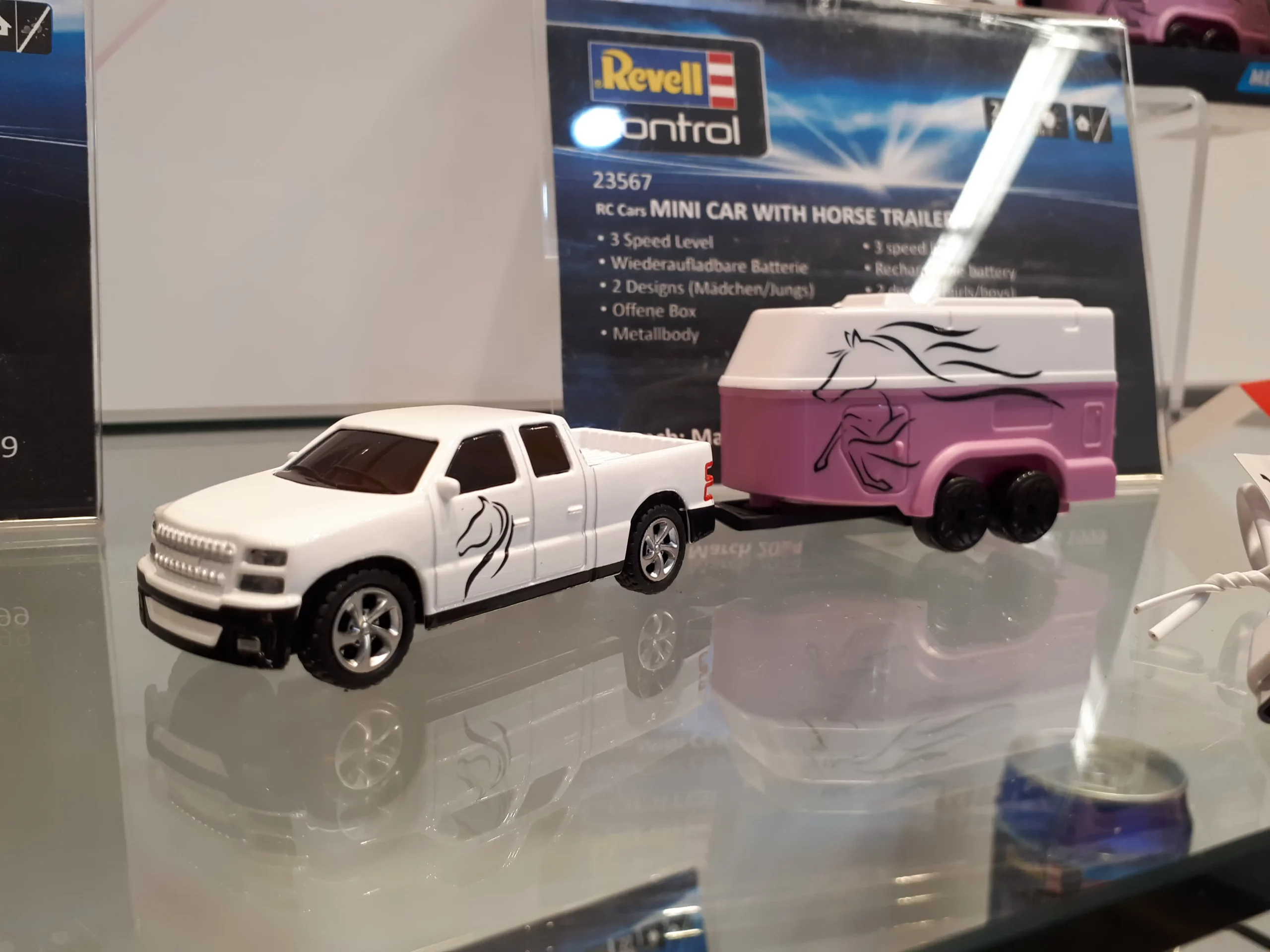 1;64 Revell 4 1;64 Revell 4
