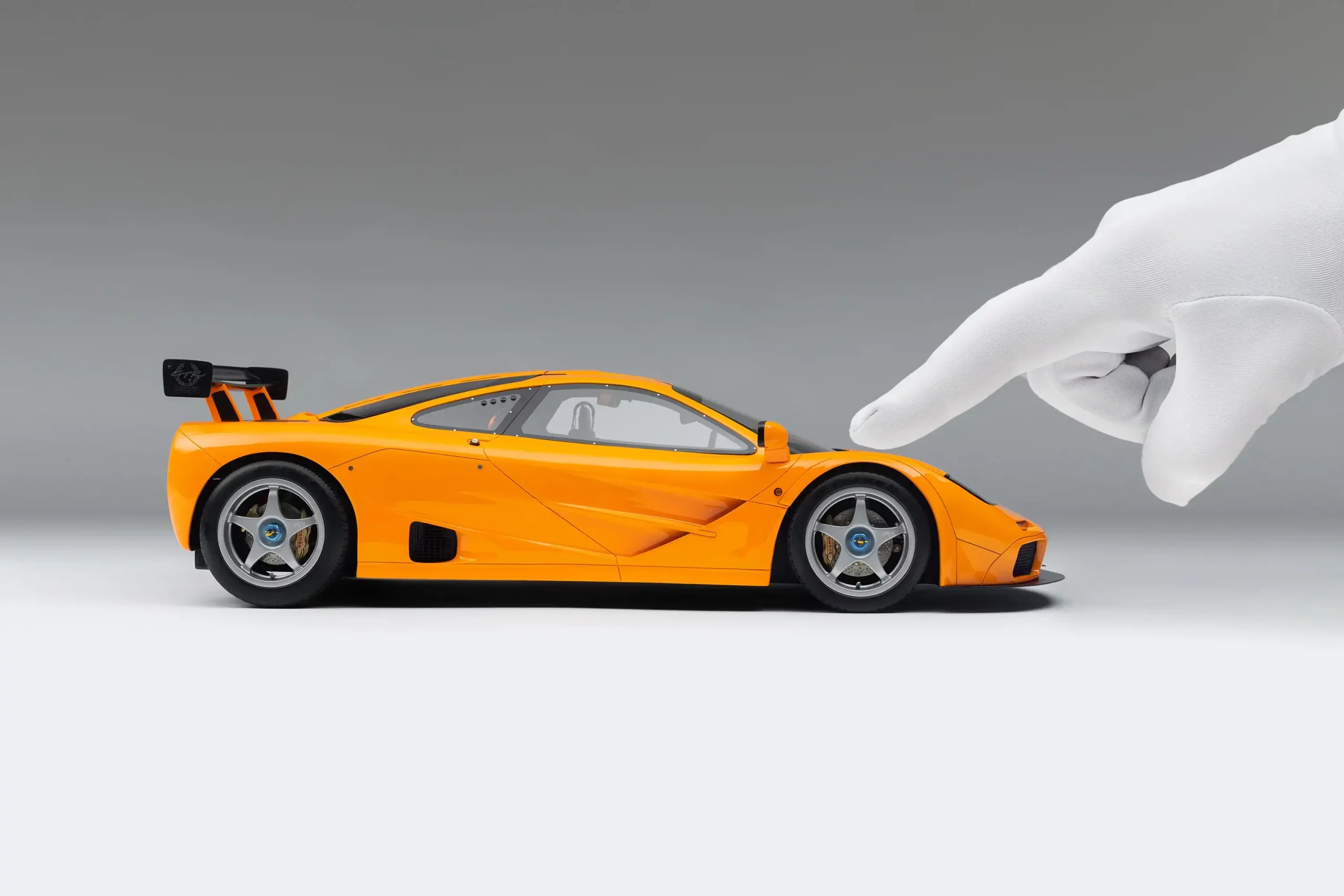 18Amalgan McLarenF1LM1.18scalecomposite d90b809f 6d71 4af6 8e29 105c91460cbe 4000x2677 crop center 18Amalgan McLarenF1LM1.18scalecomposite d90b809f 6d71 4af6 8e29 105c91460cbe 4000x2677 crop center