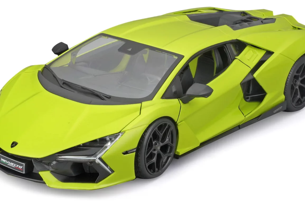18Maisto Lambo Revuelto