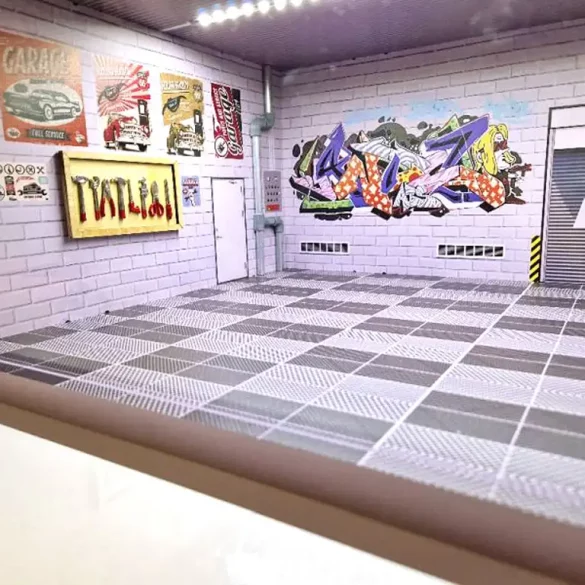 18Touring Garage 3