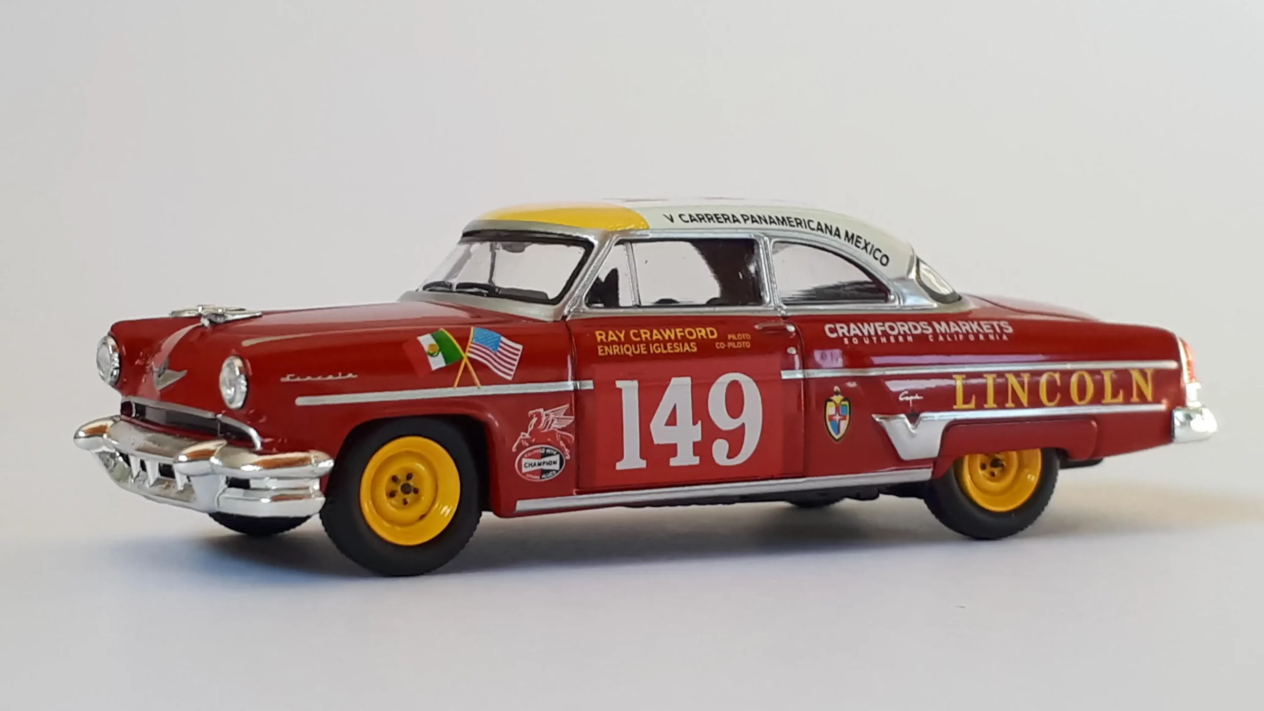 1;64 Mini GT Lincoln Capri 1 1;64 Mini GT Lincoln Capri 1