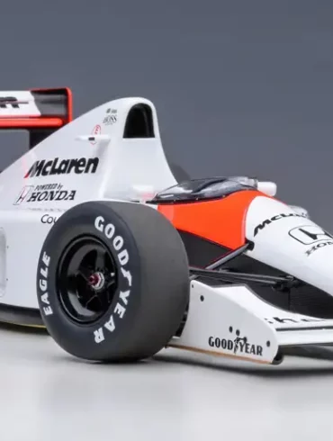18AA McLaren MP 4 6 6
