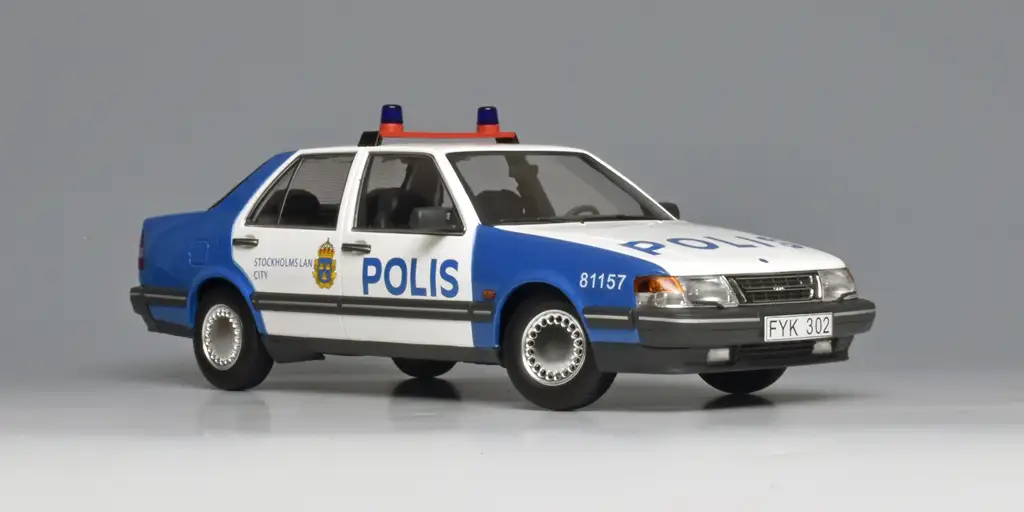 18Triple9 Saab 9000 CD Turbo 2