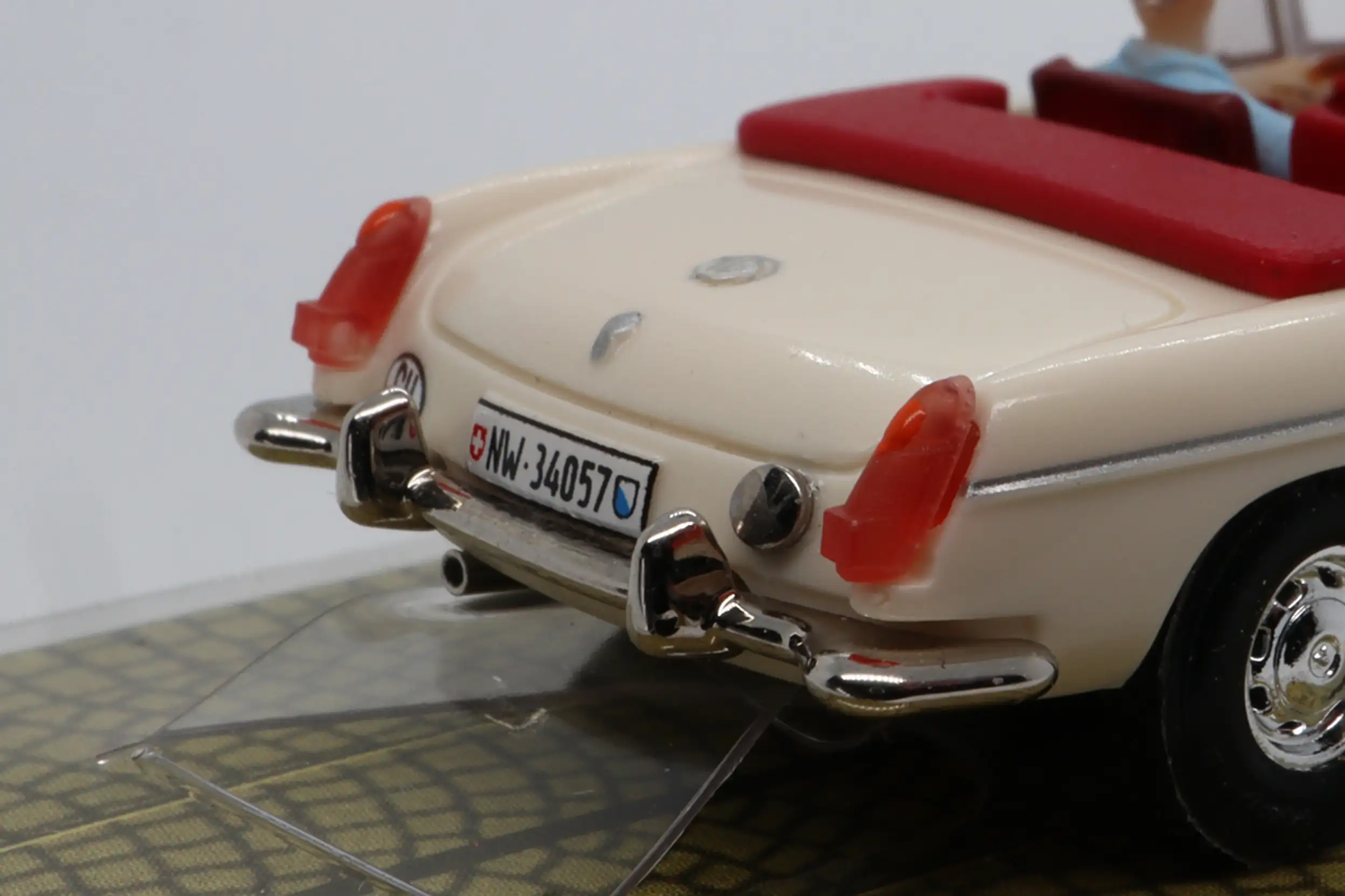MGB 4 MGB 4