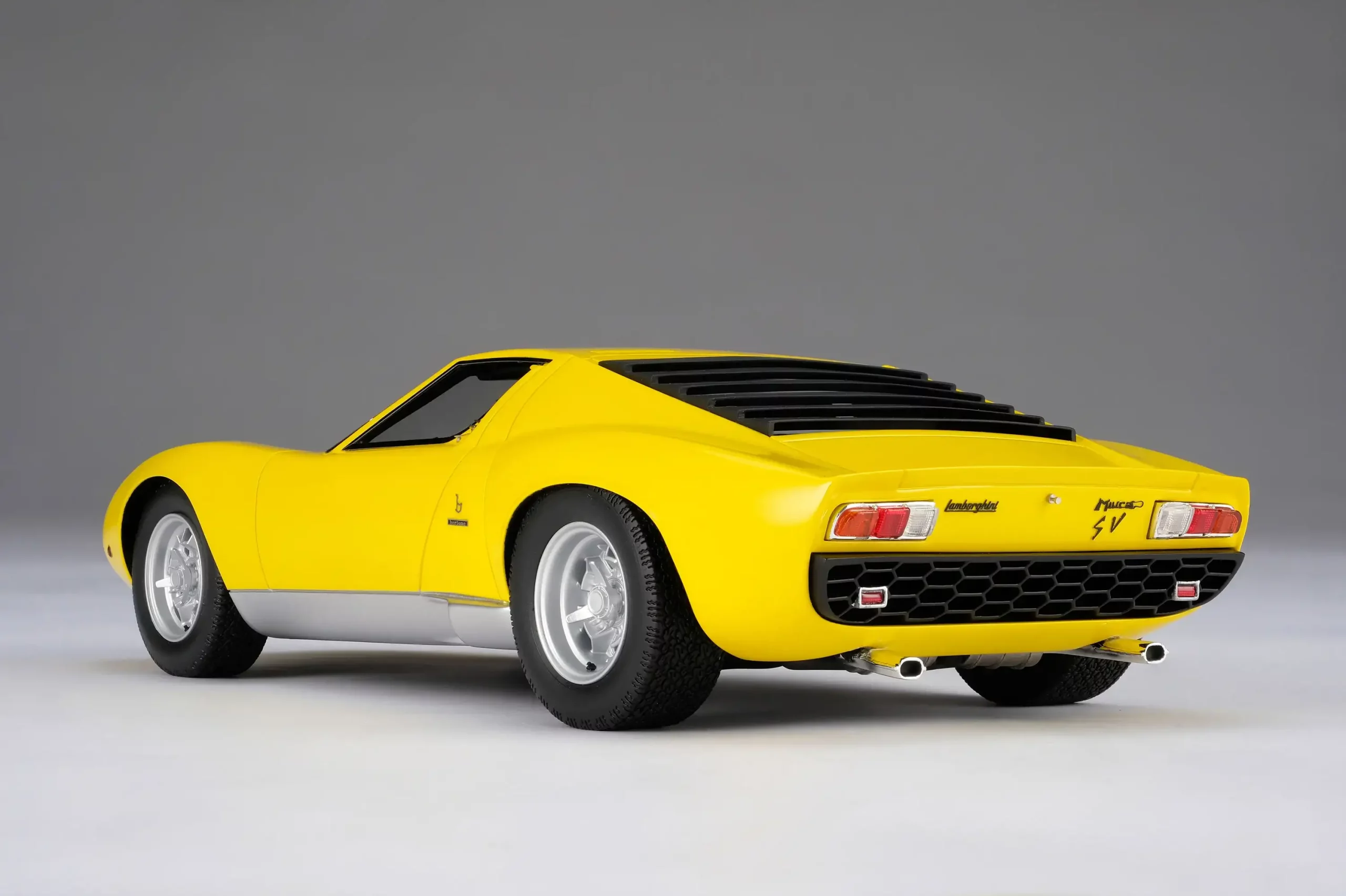 18Amalgan Lambo Miura 1 18Amalgan Lambo Miura 1