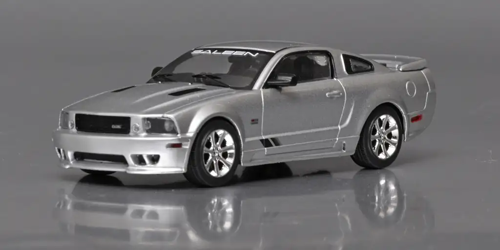 43ixo Ford Mustang Saleen S281 2005 1