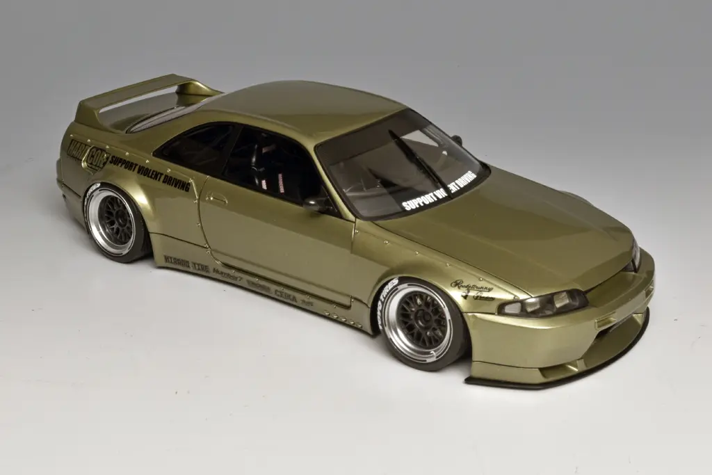 18Ignition Models PandeNissan GT R Skyline BCNR33 3