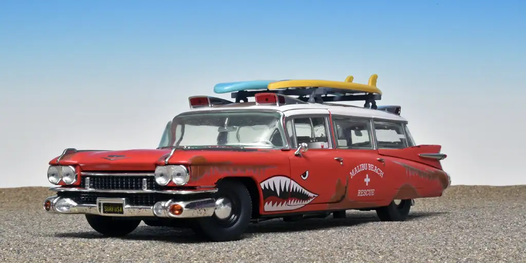 18AW Cadillac Eldorado Ambulance Surf Shark 1959 1