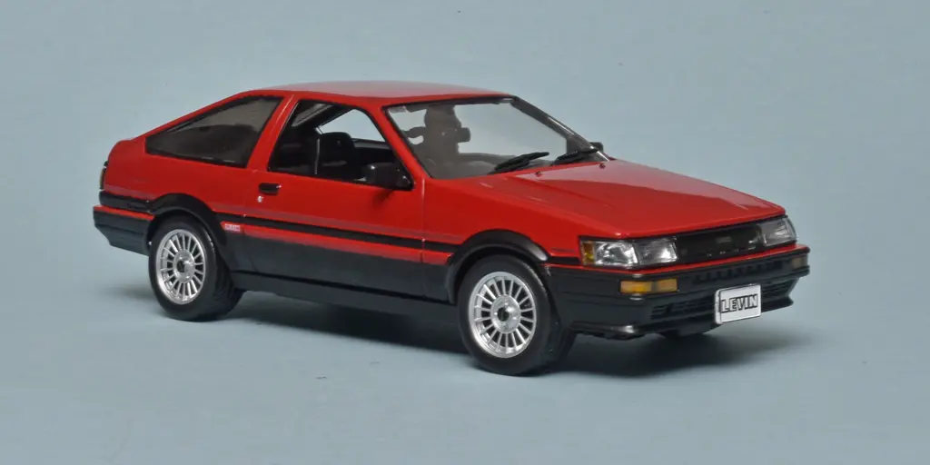 24SunStar Toyota Corolla Levin AE86 1985 1