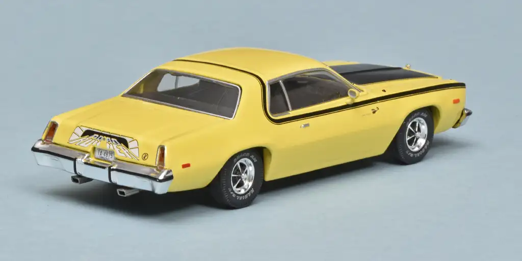 43ixo Plymouth Road Runner 1975 2 43ixo Plymouth Road Runner 1975 2