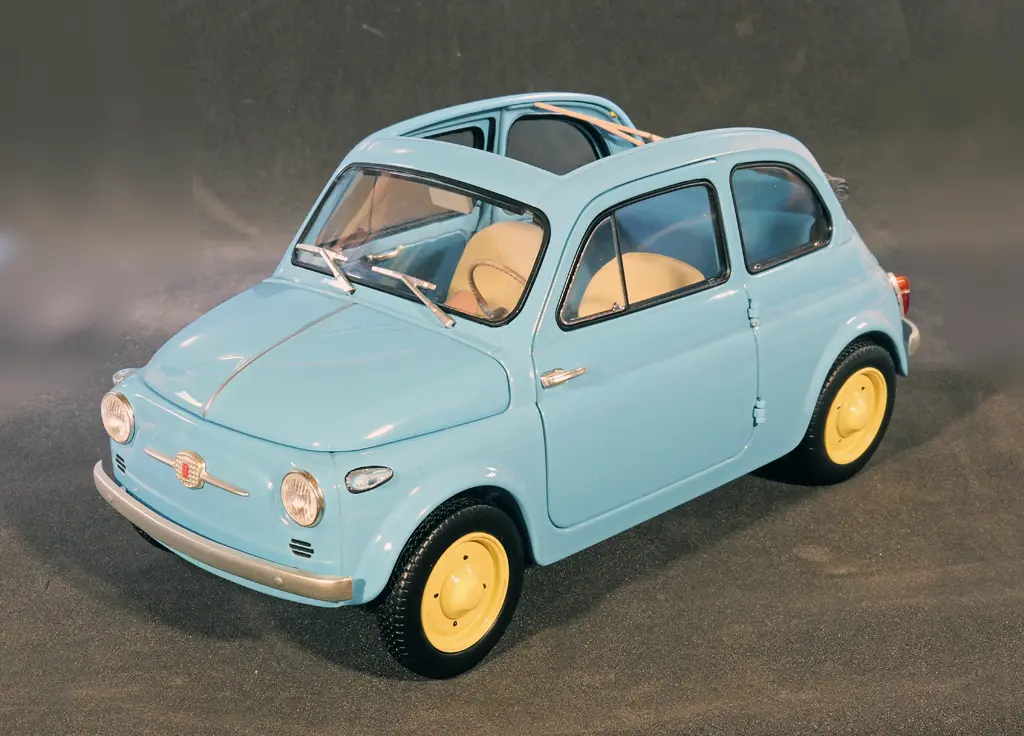18Kyosho Nuova Fiat 500 1957 1961 1