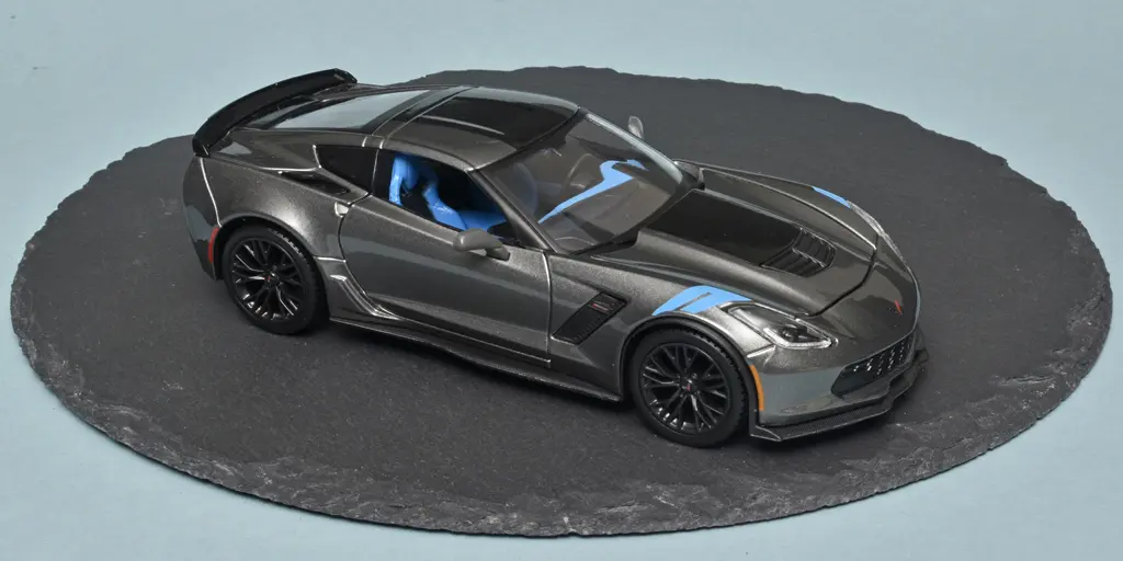 24maisto Chevrolet Corvette Grand Sport 2017 1