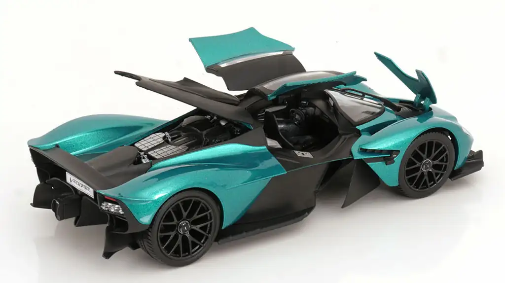18maisto AM Valkyrie 2022 4 18maisto AM Valkyrie 2022 4