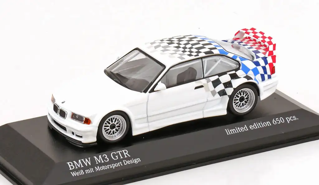 43maxichamps BMW M3 GTR E36 1993 1 43maxichamps BMW M3 GTR E36 1993 1