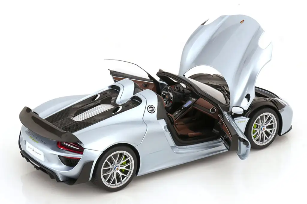 18AA Porsche 918 Spyder 2013 Weissach Package 2013 4 18AA Porsche 918 Spyder 2013 Weissach Package 2013 4