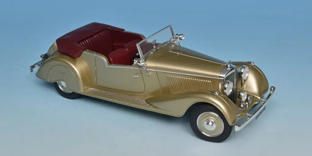 18cult Bentley 4.25 L VandenPlas Tourer 1938 3