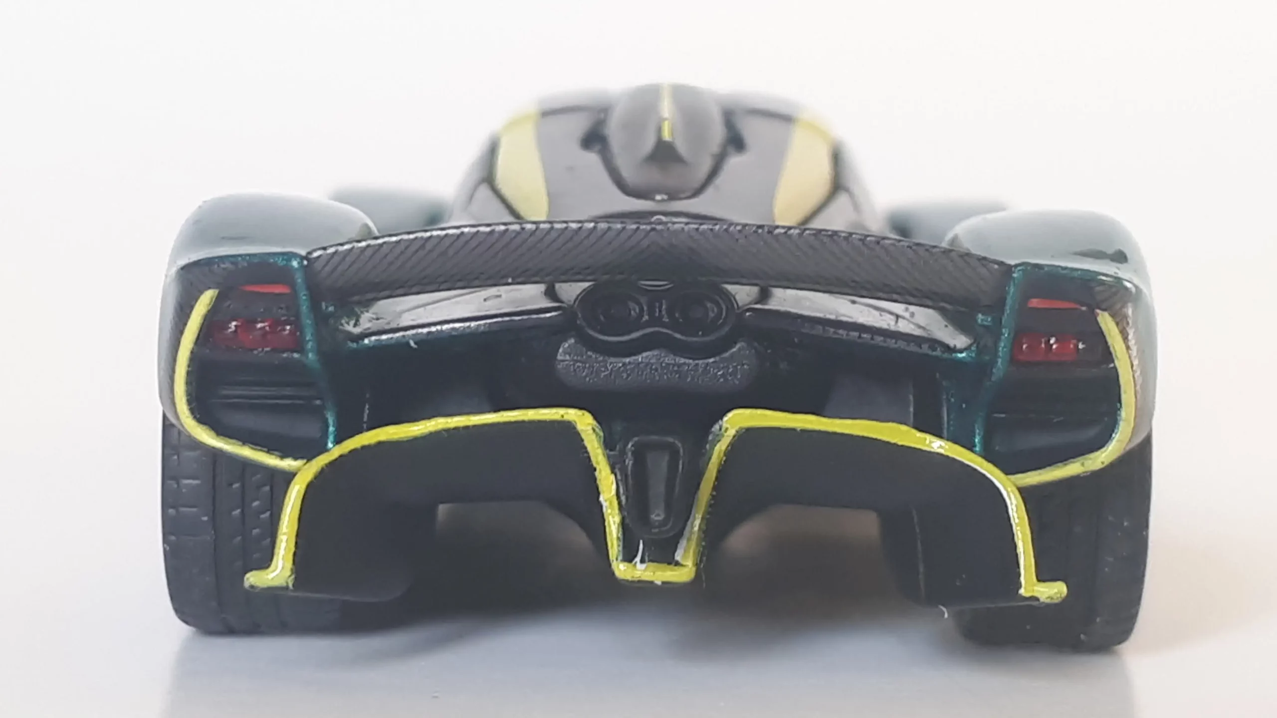 1;64 Pop Race Aston Martin Valkyrie 6 1;64 Pop Race Aston Martin Valkyrie 6