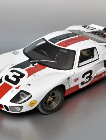 18solido Ford GT40 1
