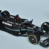 24Bburago Mercedes AMG W14 2023 + Russell 1