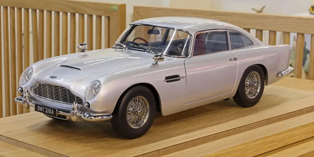 12Norev Aston Martin DB5 12Norev Aston Martin DB5