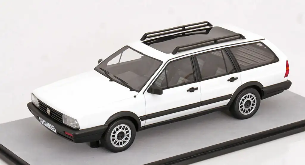 18FeelslikeModel VW Passat Variant 1980 89 1