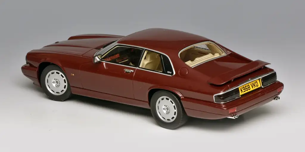 18cult Jaguar XJR S 1993 6 18cult Jaguar XJR S 1993 6