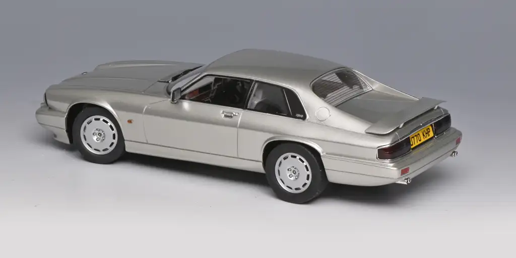 18cult Jaguar XJR S 1993 8 18cult Jaguar XJR S 1993 8