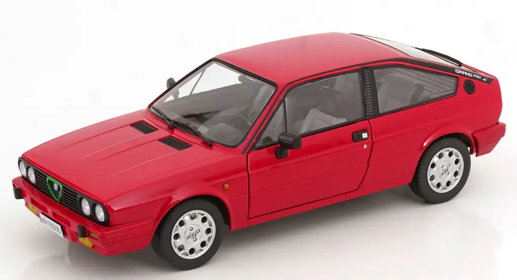 18mitica Alfa Romeo Sprint 1.5 Quadrifoglio Verde GP 1984 1