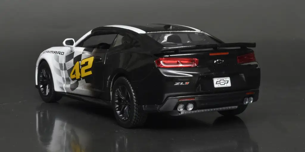 24Mmax Chevrolet Camaro ZL1 GT Racing 2017 2 24Mmax Chevrolet Camaro ZL1 GT Racing 2017 2