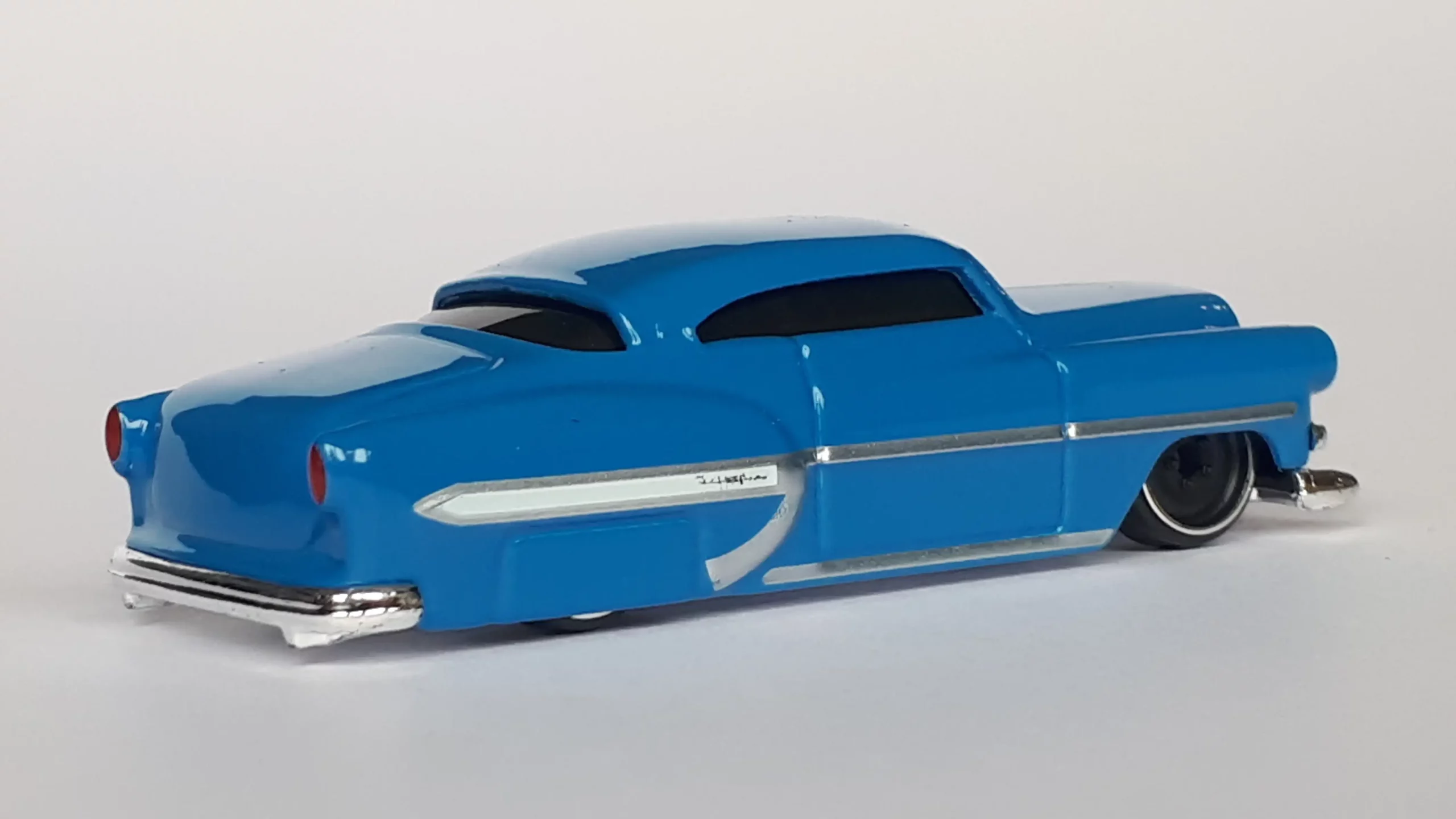 3 inch Maisto Chevrolet Bel Air 2 3 inch Maisto Chevrolet Bel Air 2