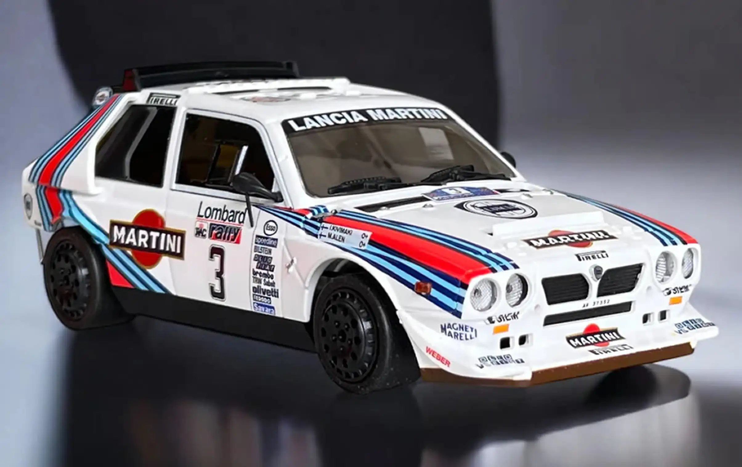 SRC LANCIA DELTA S4 N°3 MARTINI CHRONO Legendes 4 SRC LANCIA DELTA S4 N°3 MARTINI CHRONO Legendes 4