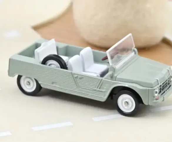 43Norev Citroën Mehari (01)