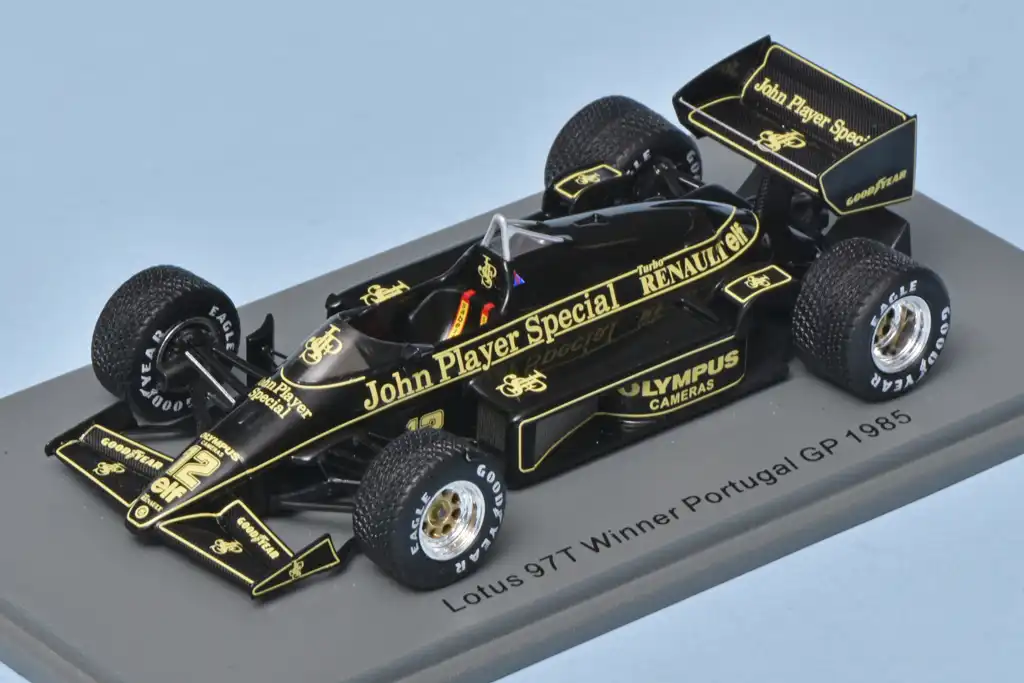 43spark Lotus 97T 1985 Senna eerste win 1