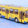 INT.Brekina 87.Skoda Trolleybus(1)