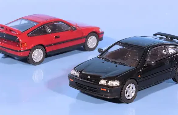 INT.Minichamps 87.Honda CR X(1)