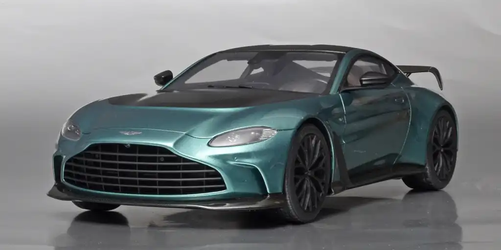 18GTspirit AM V12 Vantage Coupe 2023 1