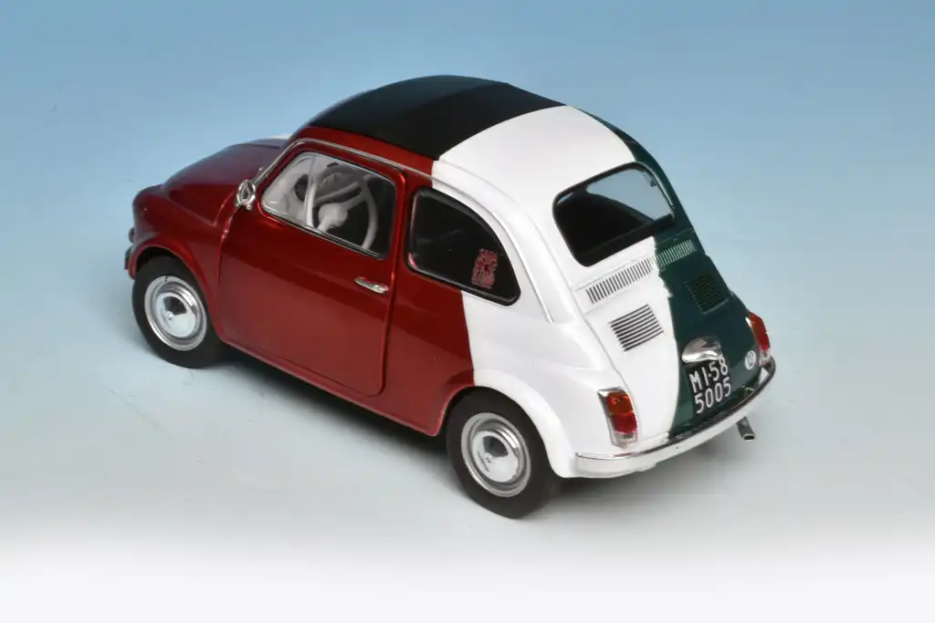 18Solido Fiat 500 1965 Tribute To Italia 2 18Solido Fiat 500 1965 Tribute To Italia 2