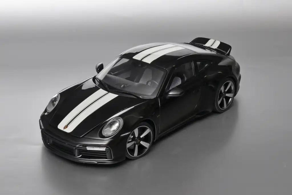 18minic Porsche 911 (992) Sport Classic 2022 3 18minic Porsche 911 (992) Sport Classic 2022 3