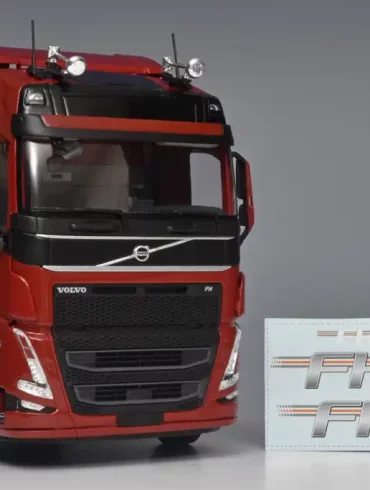 24solido Volvo FH 16 750 Globetrotter XL 25 years Ed 1
