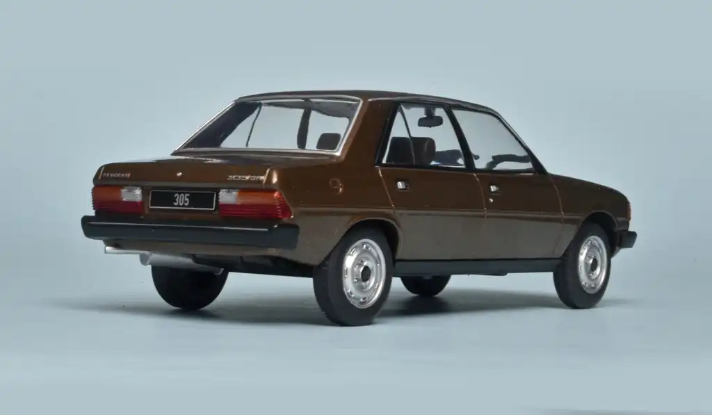 24WhiteB Peugeot 305 1977 2 24WhiteB Peugeot 305 1977 2