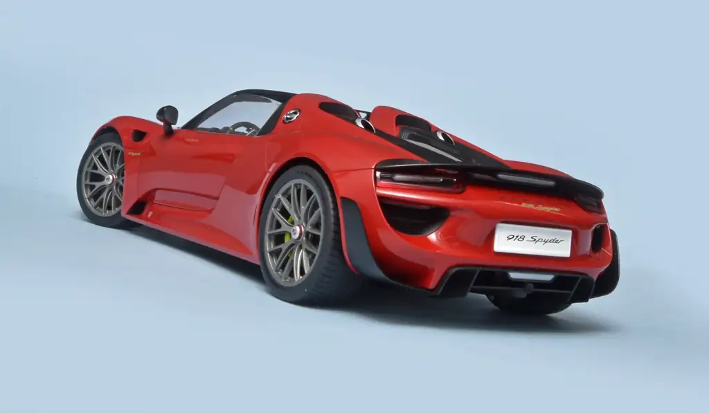 12AA Porsche 918 Spyder 2013 + Weissach P 2 12AA Porsche 918 Spyder 2013 + Weissach P 2