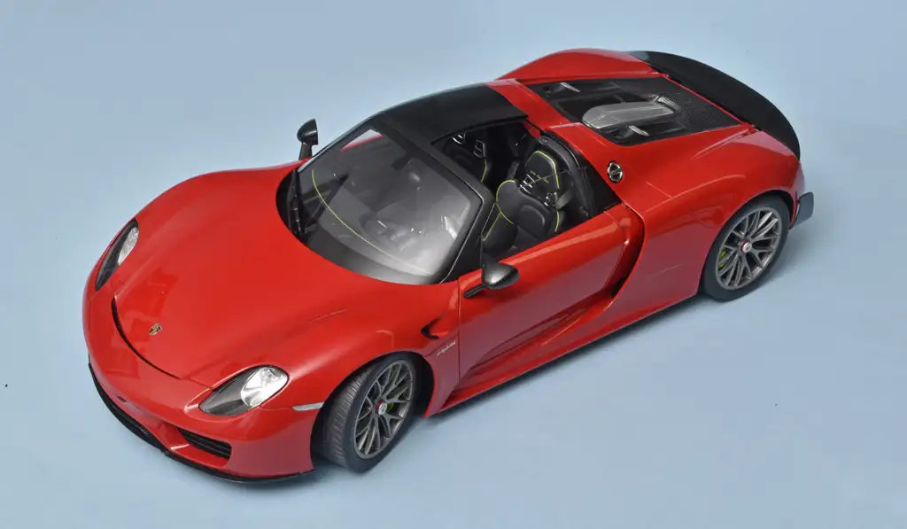 12AA Porsche 918 Spyder 2013 + Weissach P 3 12AA Porsche 918 Spyder 2013 + Weissach P 3