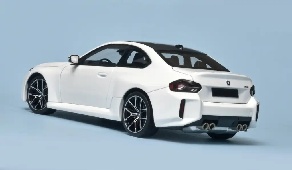 18minic BMW M2 2023 2 18minic BMW M2 2023 2