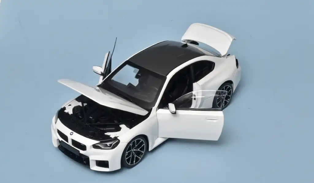18minic BMW M2 2023 3 18minic BMW M2 2023 3