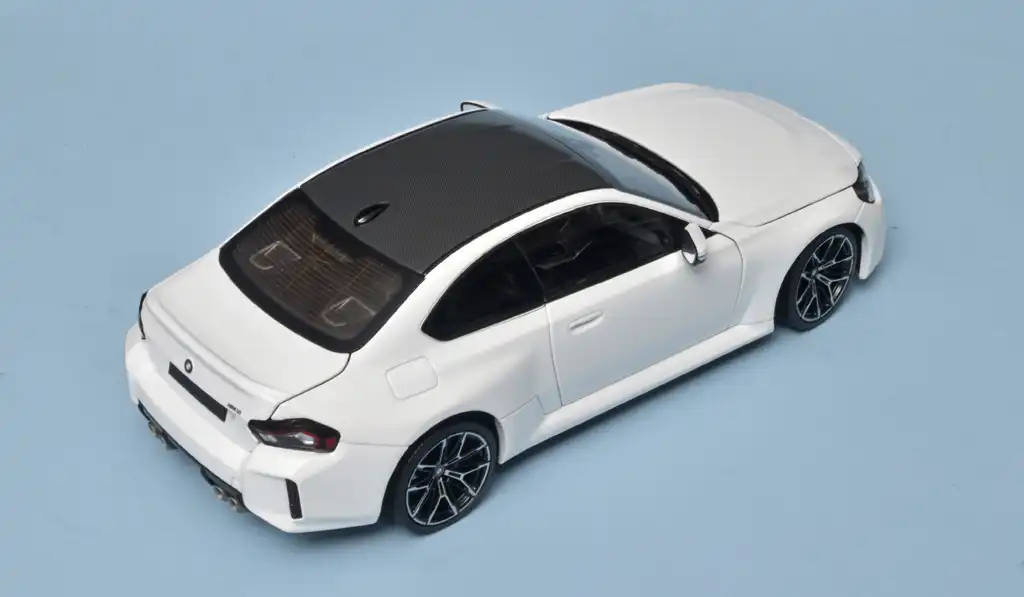 18minic BMW M2 2023 4 18minic BMW M2 2023 4