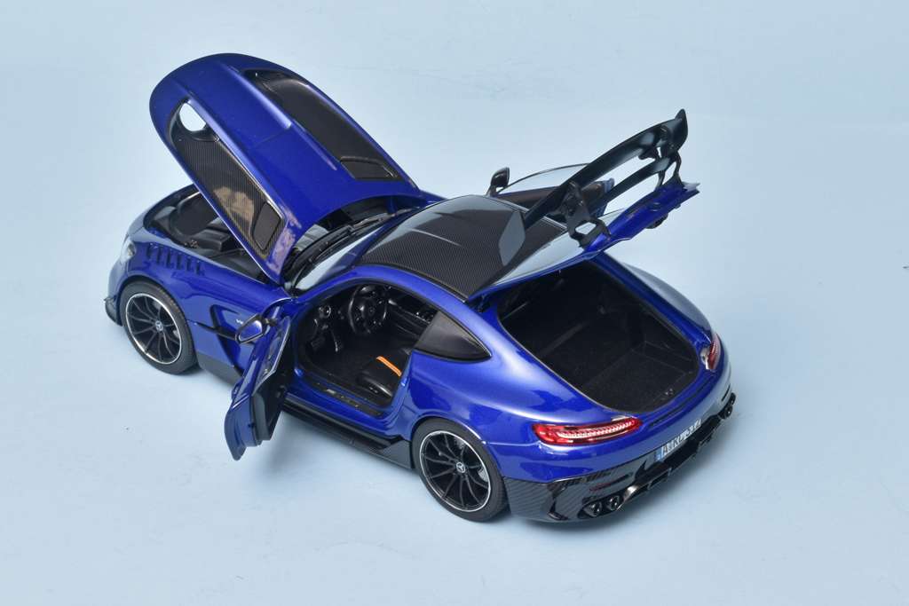 18norev M AMG GT Black Series 2021 3 18norev M AMG GT Black Series 2021 3