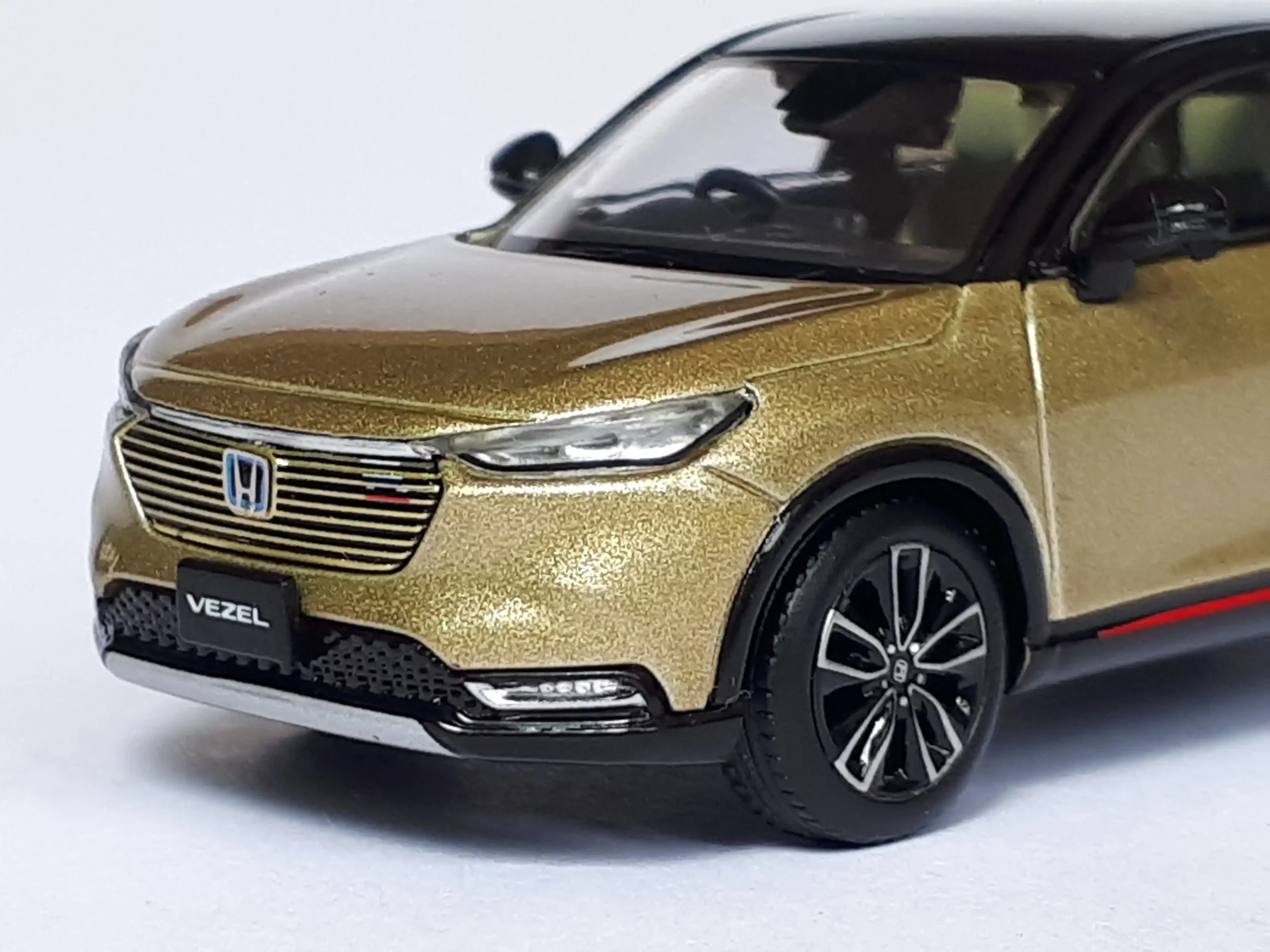 1;64 Hobby Japan Honda Vezel eHEV Play 3 1;64 Hobby Japan Honda Vezel eHEV Play 3