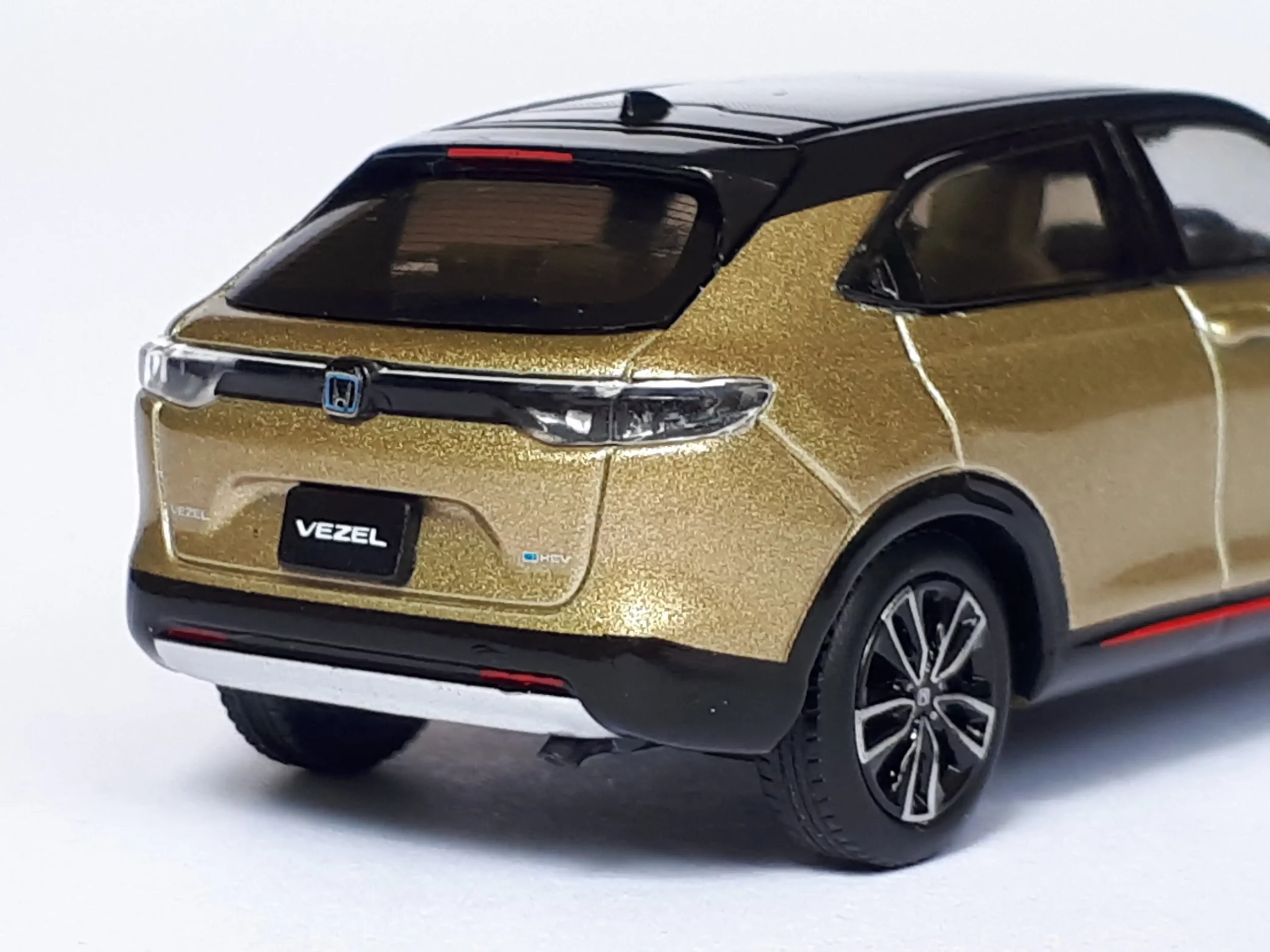 1;64 Hobby Japan Honda Vezel eHEV Play 4 1;64 Hobby Japan Honda Vezel eHEV Play 4