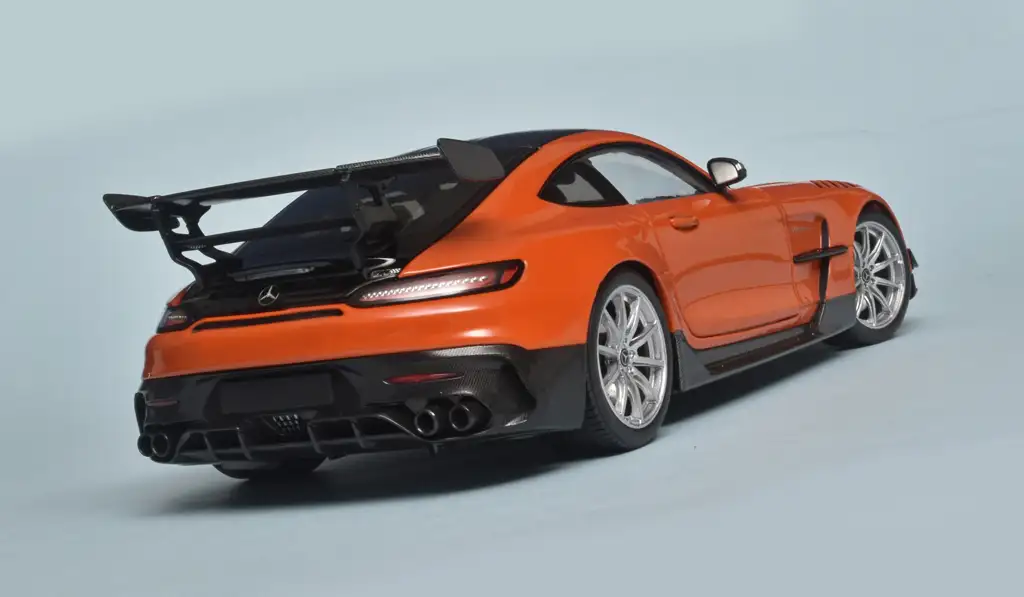 18minic Mercedes AMG GT Black Series 2021 2 18minic Mercedes AMG GT Black Series 2021 2