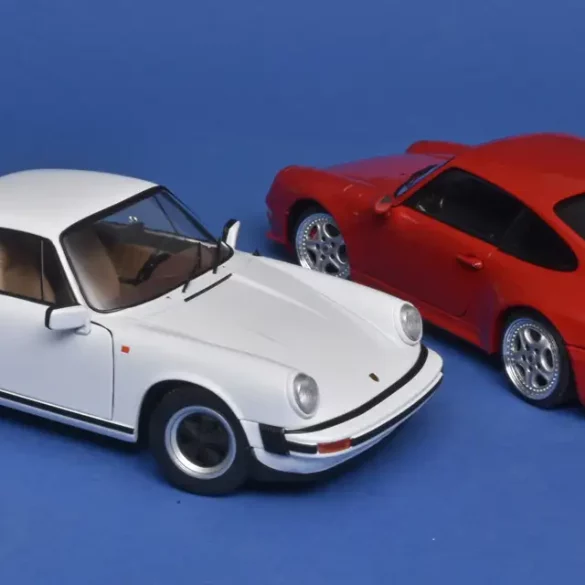18solido Porsche 911 930 3.0 SC 74 + 911 993 Carrera RS 97
